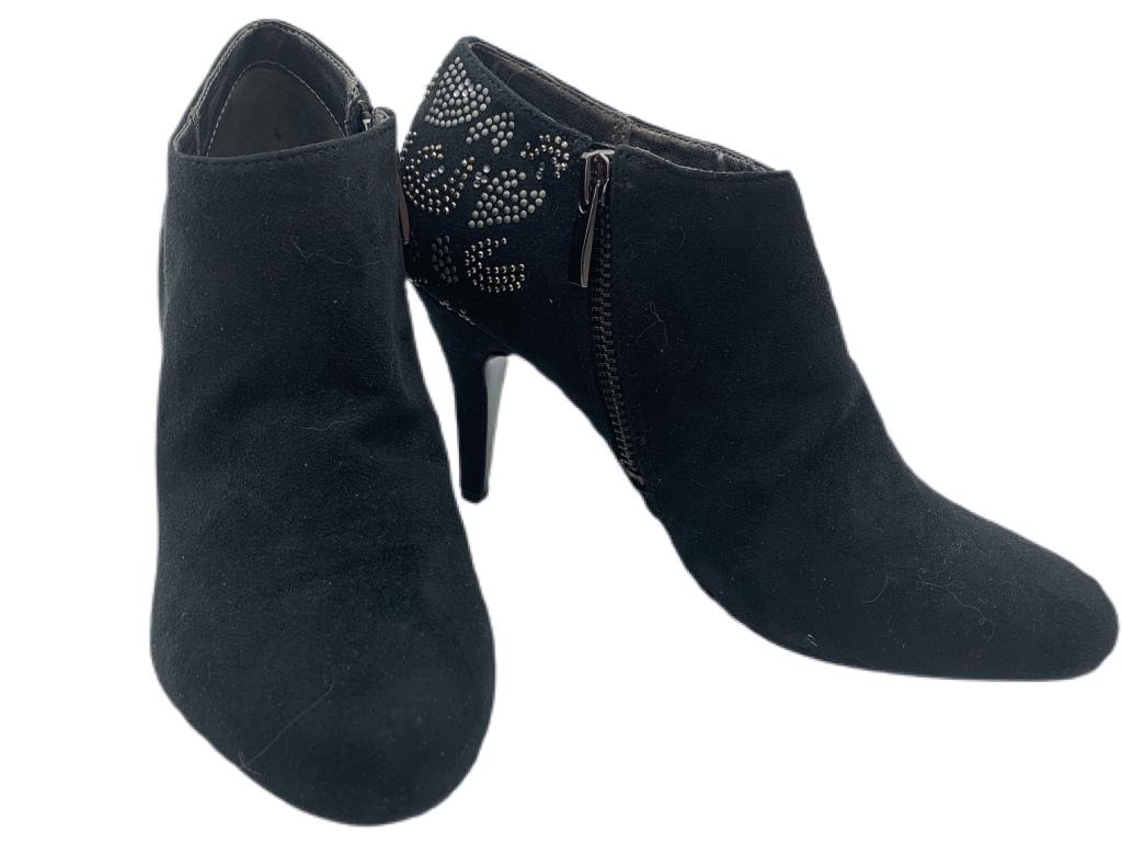 NEW! KATHY VAN ZEELAND SEQUINED BLACK BOOTS 6 1/2: NEW! KATHY VAN ZEELAND SEQUINED BLACK BOOTS 6 1/2 -NEW IN BOX