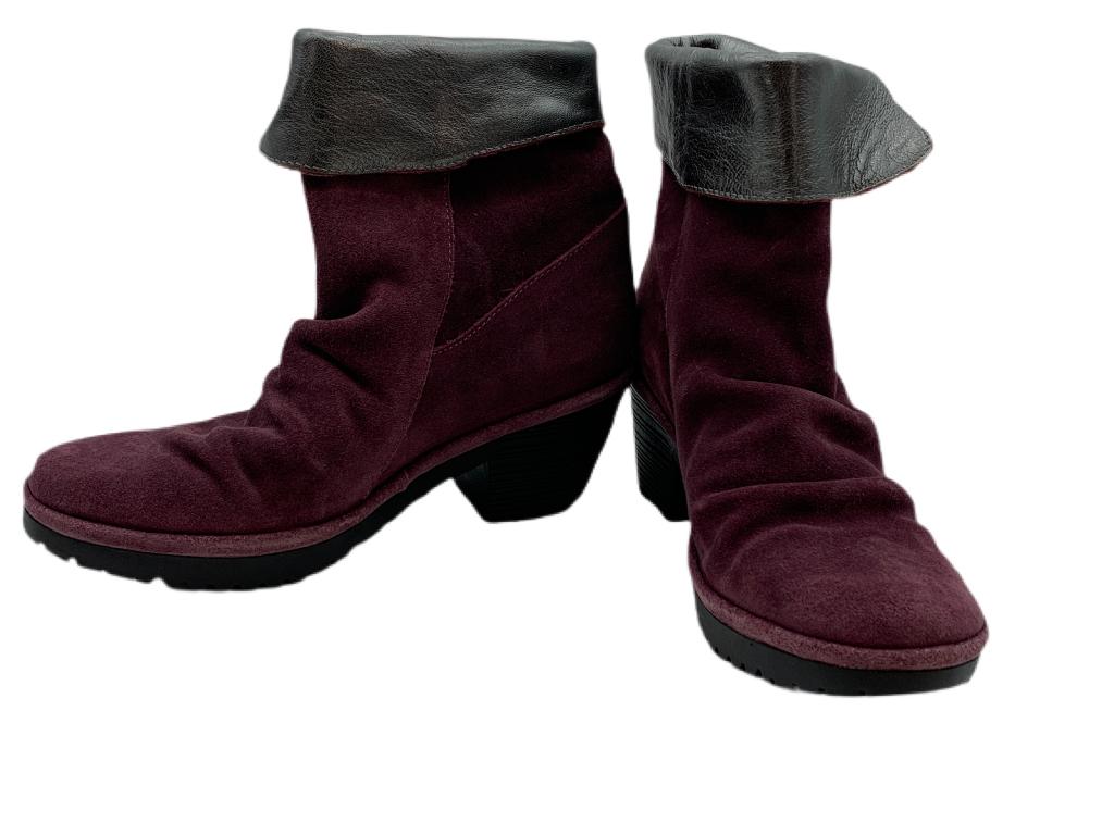 FLY LONDON WAT1097FLY PURPLE BOOTS SZ 37: FLY LONDON WAT1097FLY PURPLE BOOTS SZ 37 -NEW IN BOX