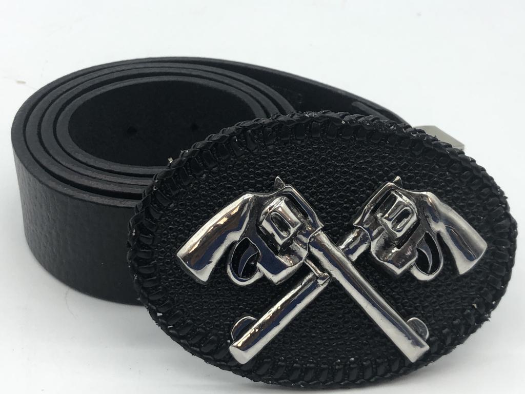 2 GUNS CROSSED BLACK LEATHER BELT 36" (1 of 2)