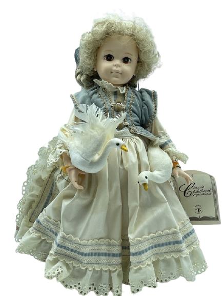 1988 ROBIN WOODS LITTLE GOOSE GIRL DOLL (1 of 5)