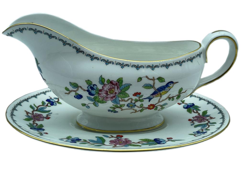 AYNSLEY PEMBROKE GRAVY BOAT W/UNDERPLATE (1 of 6)
