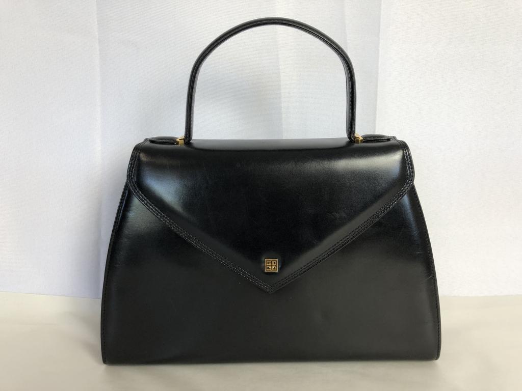 VTG GIVENCHY BLACK LEATHER TOP HANDLE HANDBAG (1 of 10)