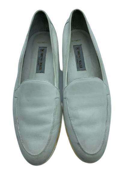 BRUNO MAGLI WHITE SUEDE TYPE LOAFERS SZ 10: BRUNO MAGLI WHITE SUEDE TYPE LOAFERS SZ 10