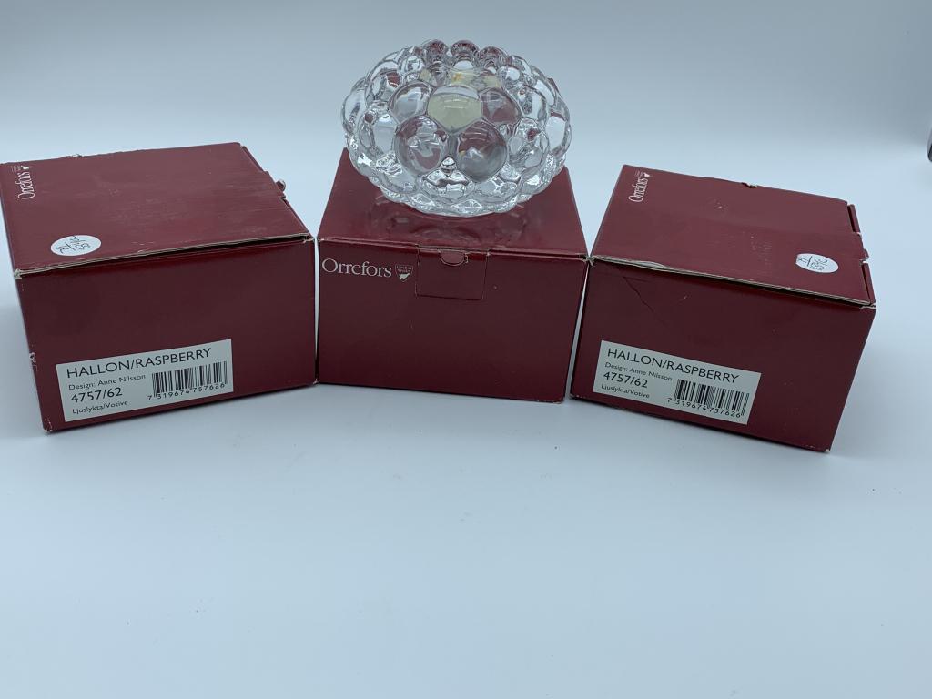 SET OF 3 ORREFORS HALLON RASPBERRY VOTIVES: SET OF 3 ORREFORS HALLON RASPBERRY VOTIVES 30