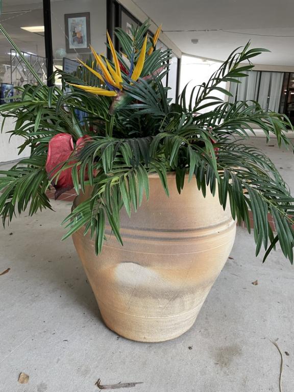 LARGE TERRACOTTA PLANTER & FAUX TROPICAL PLANT 41" (1 of 7)