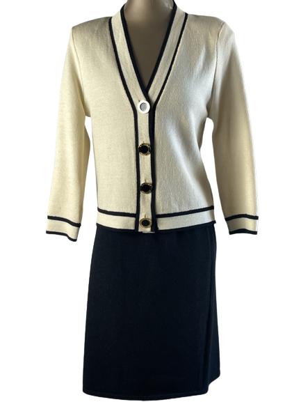 VTG ST JOHN COLLECTION KNIT SUIT SZ L (1 of 2)