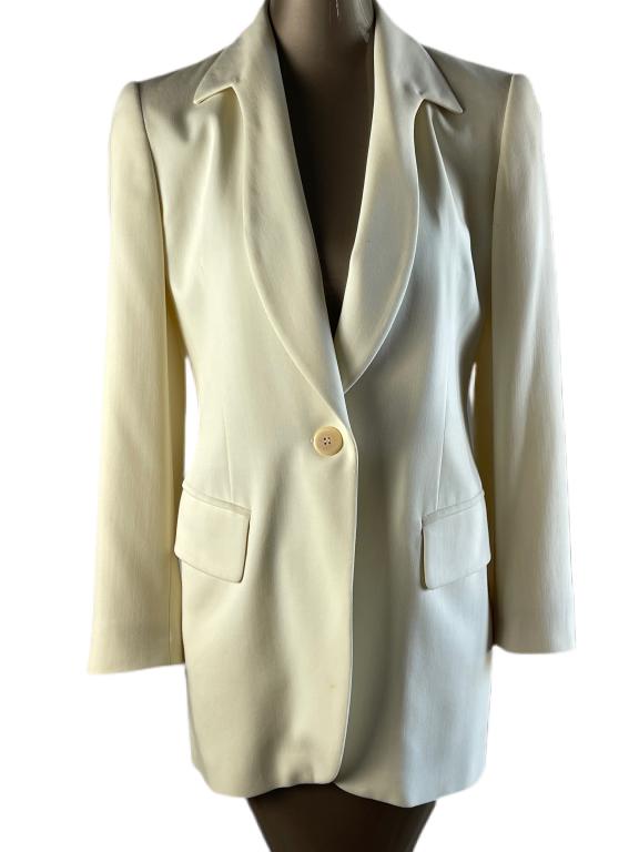 ESCADA CREAM COLORED LADIES JACKET SZ 6: ESCADA CREAM COLORED LADIES JACKET SZ 6
