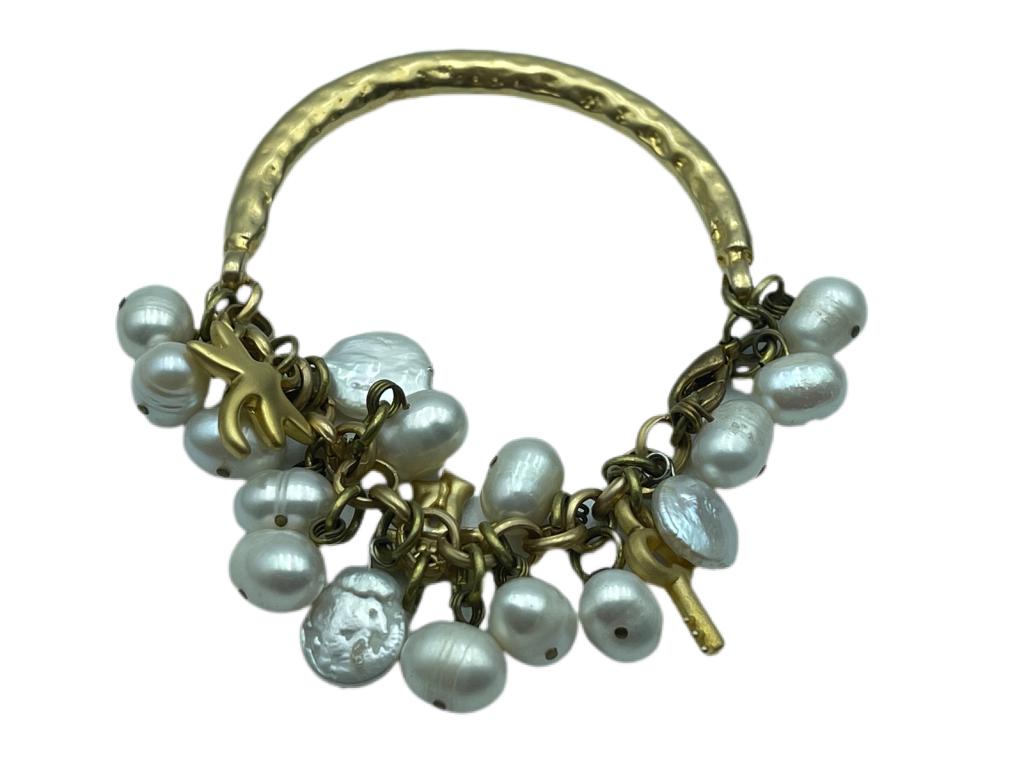 PEARL FASHION CHARM BRACELET: PEARL FASHION CHARM BRACELET