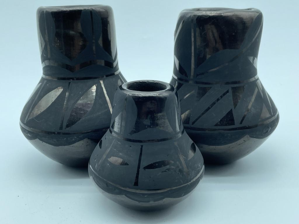 SET OF 3 PUEBLO BLACK POTTERY VASES 6" (1 of 8)