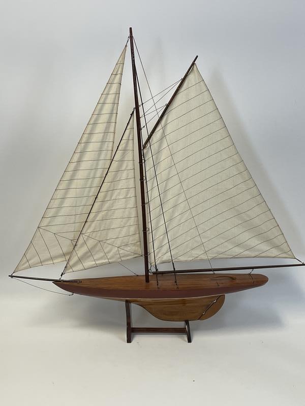 VINTAGE SCALE MODEL WOODEN SAILBOAT ON STAND 35" (1 of 8)