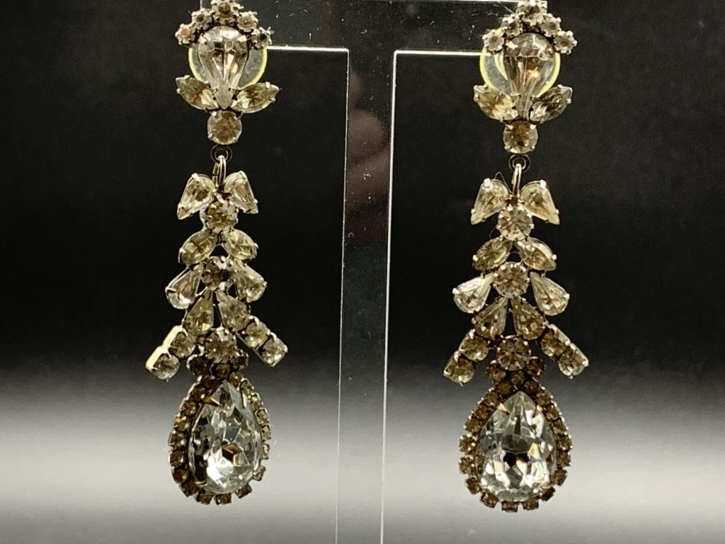 VINTAGE CRYSTAL DROP EARRINGS 3.15" (1 of 3)