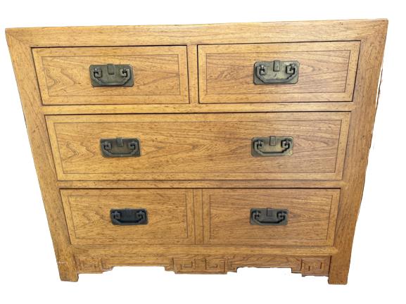 VINTAGE BAKER FURNITURE CAMPAIGN STYLE DRESSER 38" (1 of 4)