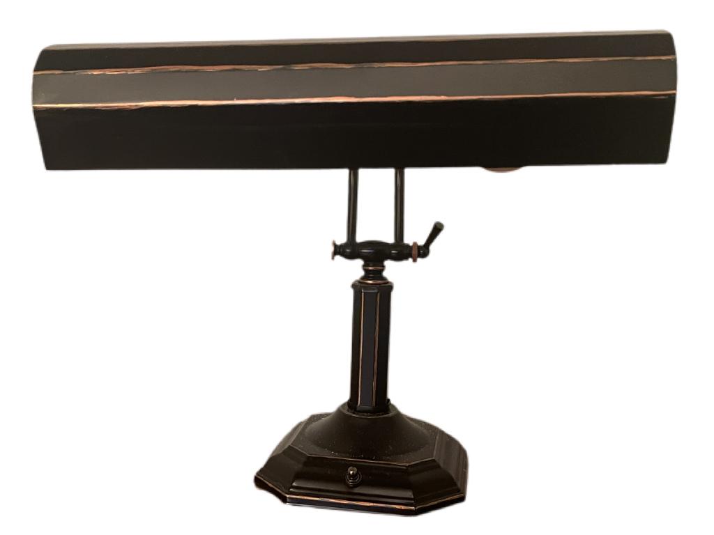 VINTAGE STYLE GOOSE NECK DESK LAMP 2 OF 2 (1 of 3)