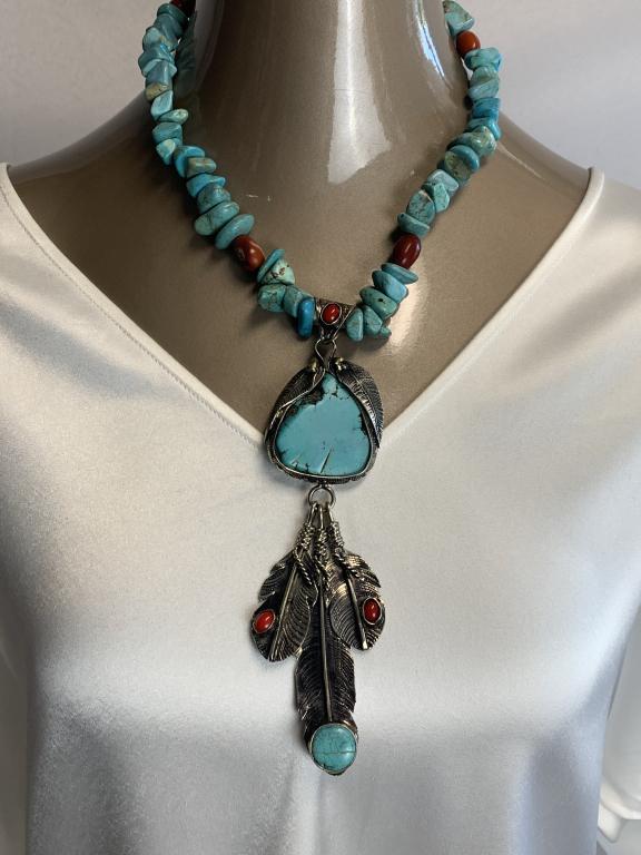 PLUMAS TURQUOISE & SILVER ARTISAN NECKLACE (1 of 3)