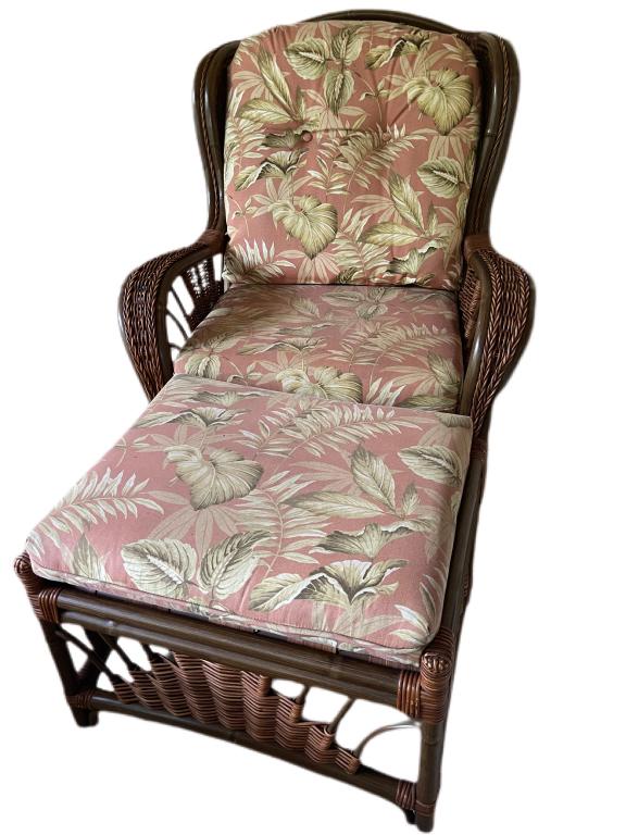 LEXINGTON STYLE BAMBOO RATTAN LOUNGE CHAIR OTTOMAN (1 of 4)