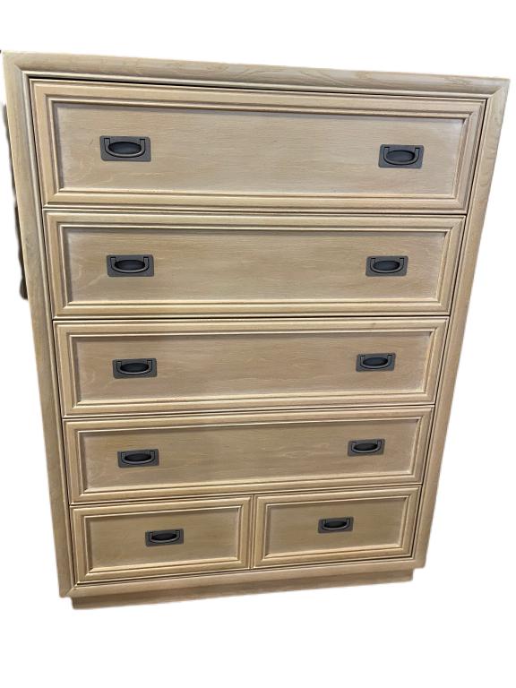 VTG STANLEY TALL DRESSER: VTG STANLEY TALL DRESSER