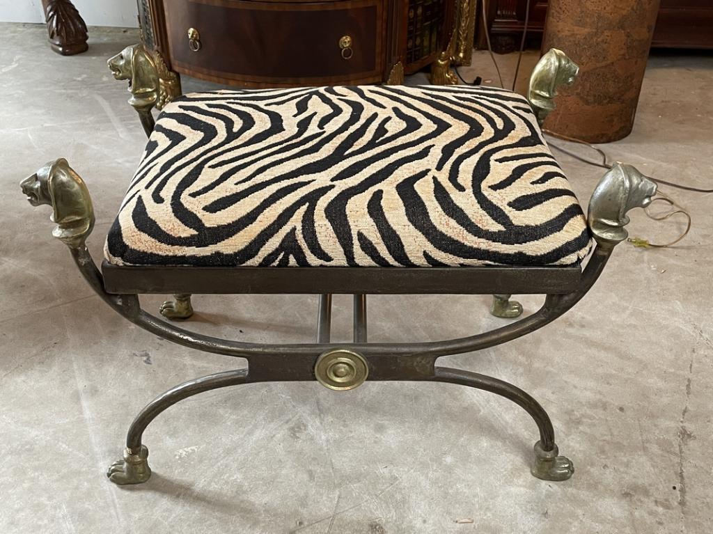 ANTIQUE NEOCLASSIC IRON CERULE BENCH STOOL 26" (1 of 10)