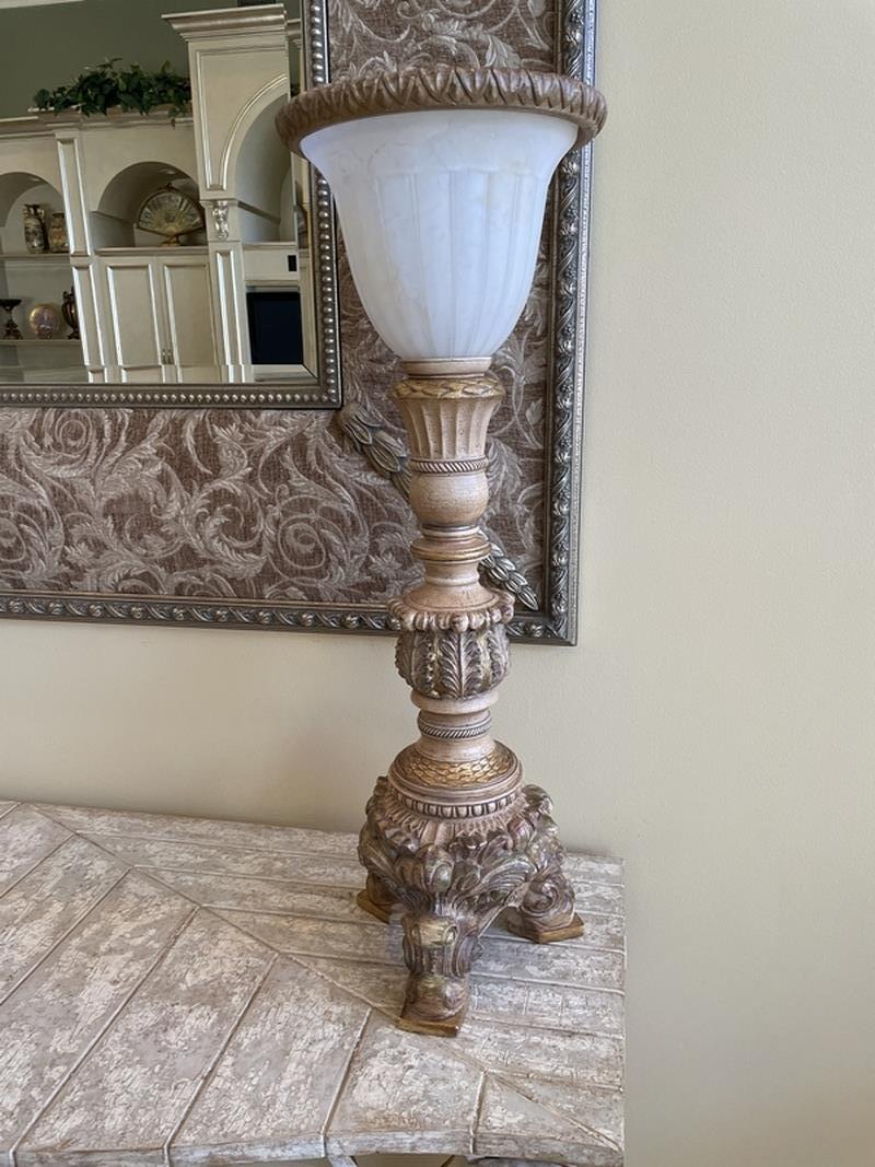 VENETIAN ROCOCO REVIVAL STYLE TABLE LAMP (1 of 2)