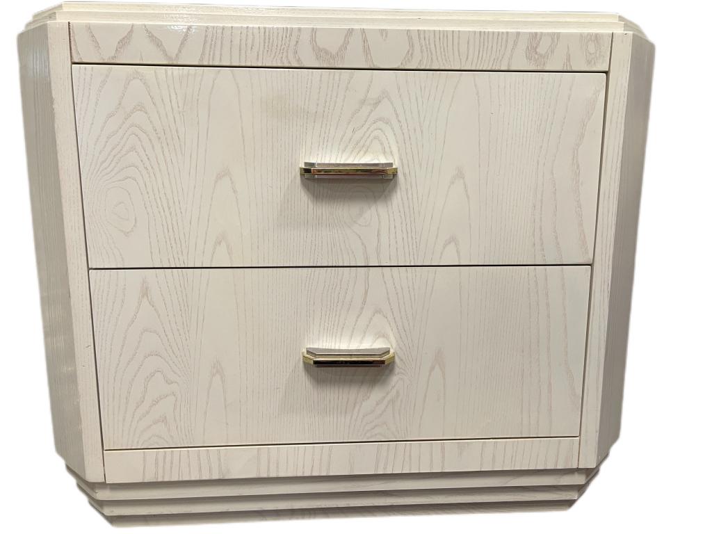 VTG AMERICAN OF MARTINSVILLVE NIGHT STAND: VTG AMERICAN OF MARTINSVILLVE NIGHT STAND