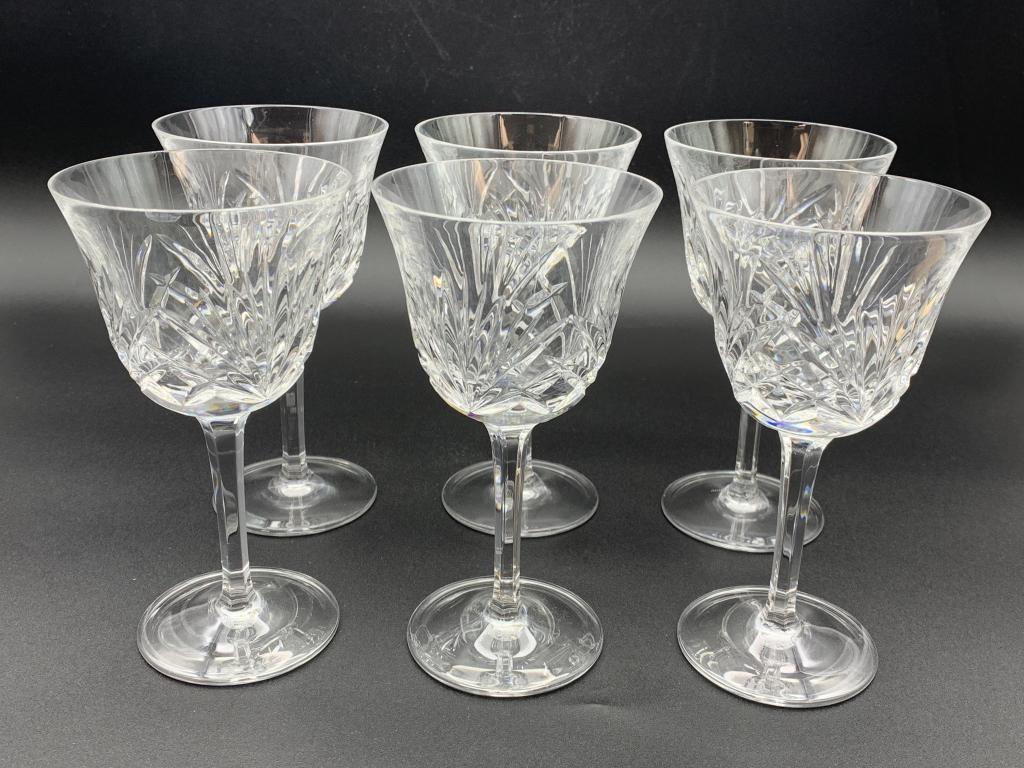 SET OF 8 VINTAGE GORHAM CRYSTAL WINE GLASSES: SET OF 8 VINTAGE GORHAM CRYSTAL WINE GLASSES -VERY GOOD CONDITION