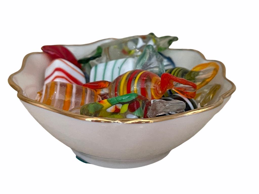 LENOX CANDY DISH FILLED WITH MURANO GLASS CANDIES Apr 11, 2022