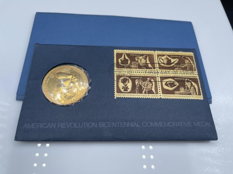 AMERICAN REVOLUTION COMMEMORATIVE MEDAL & STAMPS (1 of 4)
