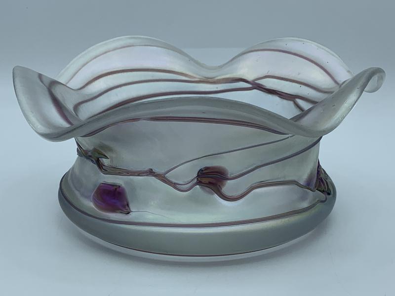 VTG TIFFANY SIGNED IRIDESCENT ART GLASS BOWL (1 of 6)