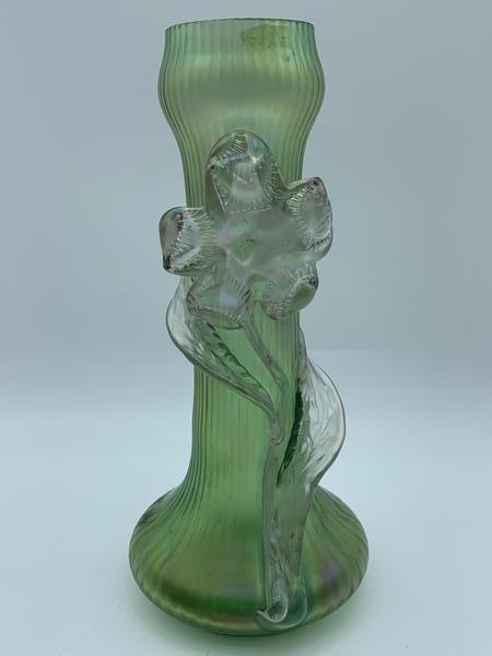 VINTAGE LOETZ STYLE IRIDESCENT FLOWER VASE: VINTAGE LOETZ STYLE IRIDESCENT FLOWER VASE- Beautiful Iridescent with Green Accents- Over 10" Tall- Good Used Condition Consistent with Age (See Photos)