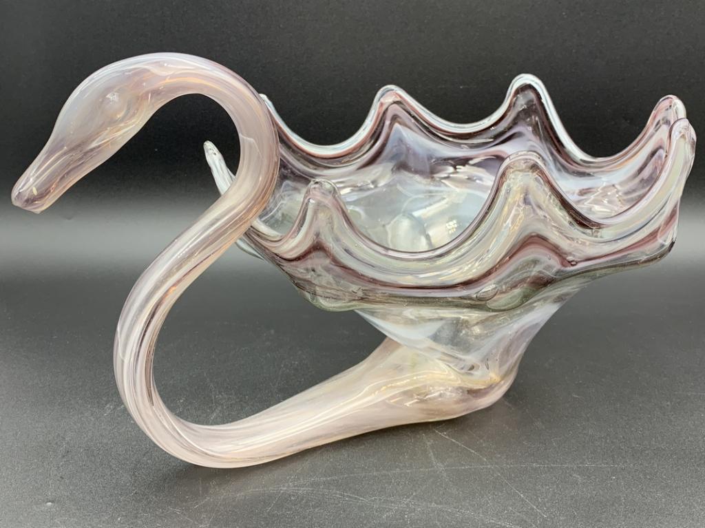 VINTAGE MURANO STYLE BLOWN GLASS SWAN DISH (1 of 4)