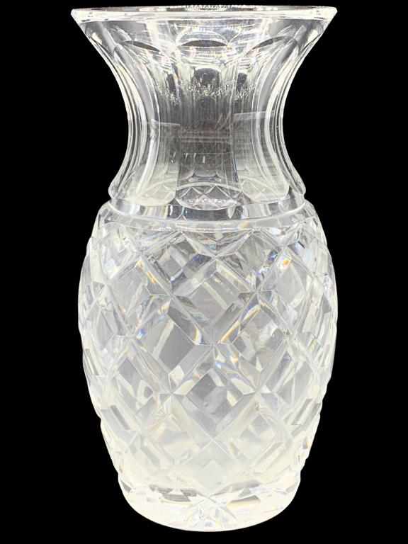 VINTAGE SIGNED WATERFORD CUT CRYSTAL VASE (1 of 4)