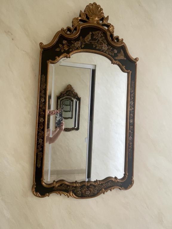 MAITLAND SMITH STYLE CHINOISERIE MIRROR 47.5" (1 of 4)