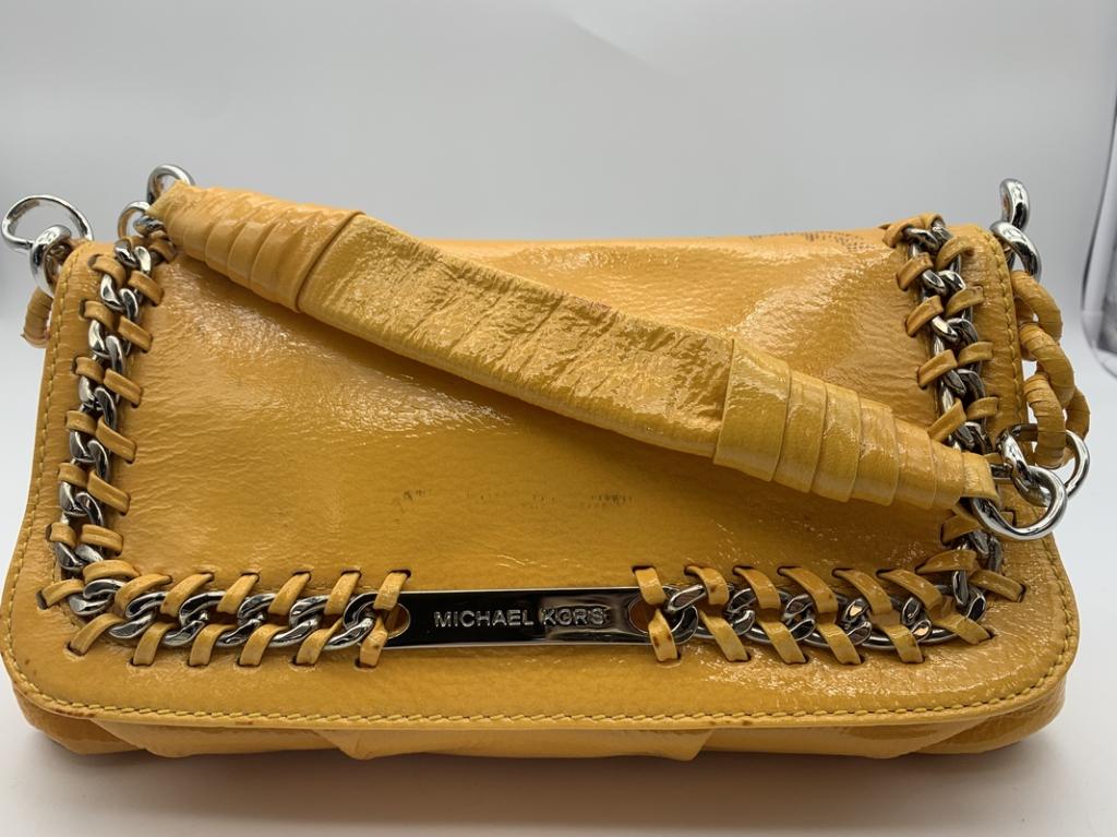 MICHEAL KORS SHOULDER BAG 5" (1 of 6)