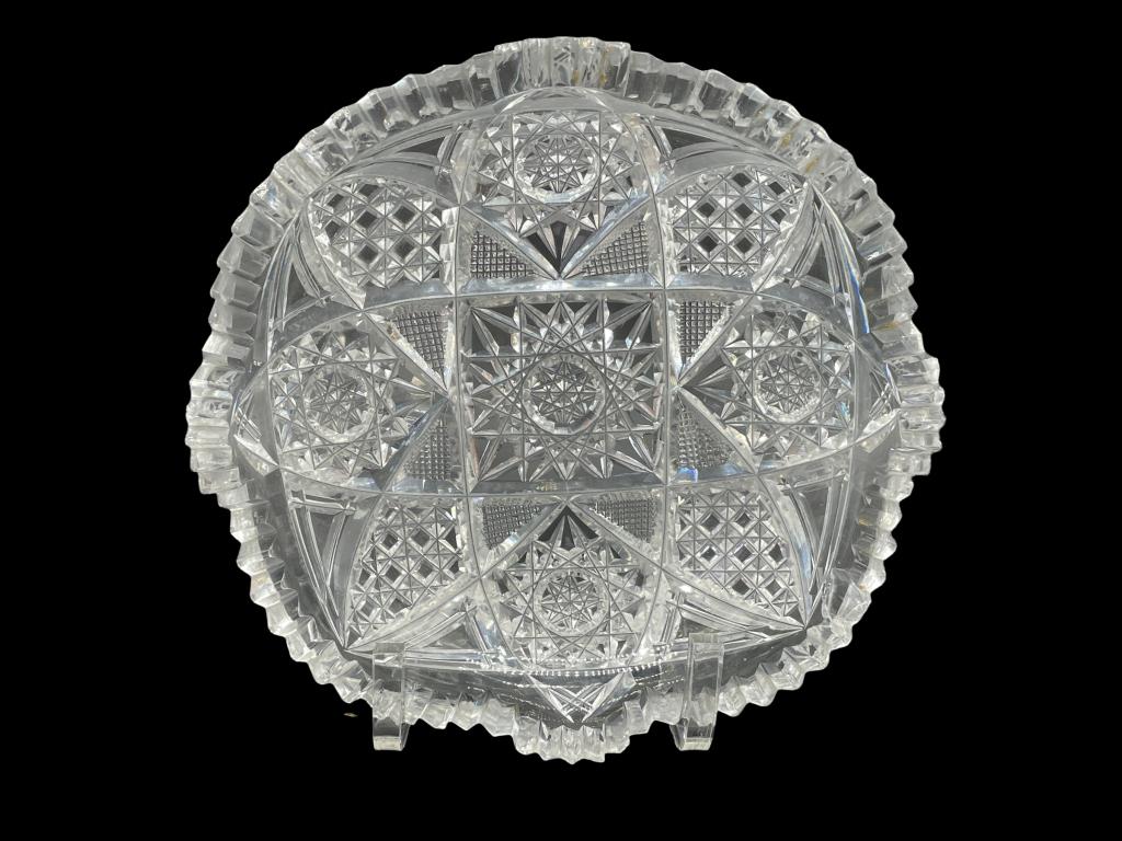 VINTAGE CLEAR CUT CRYSTAL TRINKET DISH 6" (1 of 4)