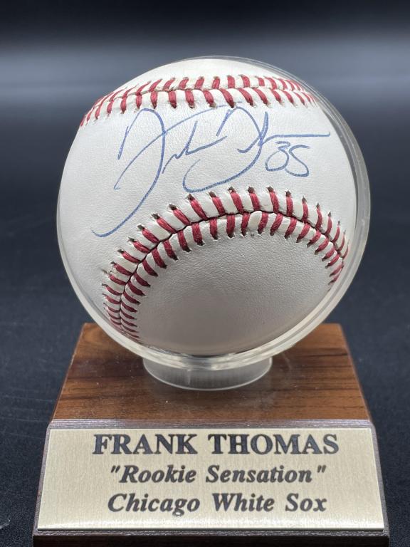 FRANK THOMAS AUTOGRAPH BASEBALL IN DISPLAY (1 of 3)