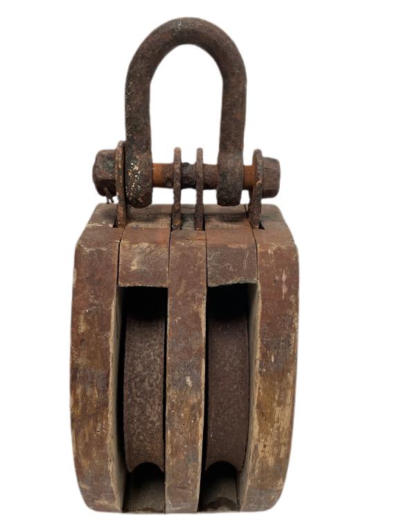 ANTIQUE WOODEN NAUTICAL BLOCK / MARITIME PULLY 14" (1 of 8)