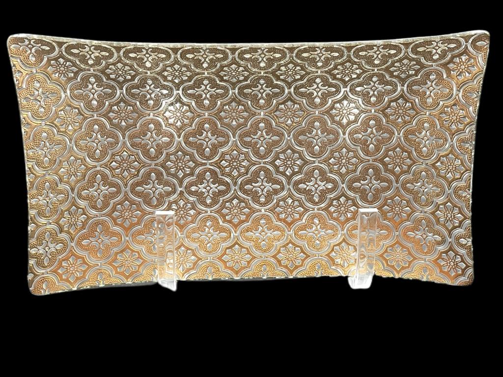 GEORGE BRIARD STYLE GOLD ENHANCED PLATE: GEORGE BRIARD STYLE GOLD ENHANCED PLATE