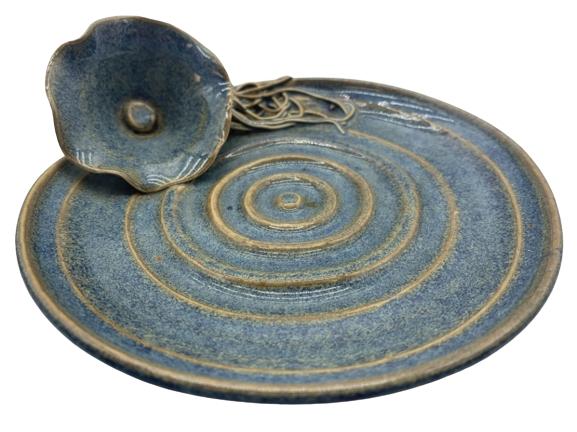 CERAMIC LILLY PAD AND FLOWER TRAY (1 of 3)