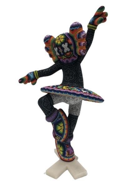 KAWS  MIXED MEDIA SCUPTURE BY CHROMA AKA RICK WOLFRYD (1 of 5)