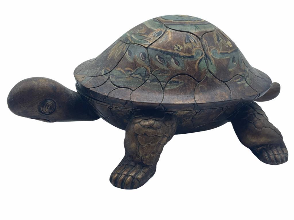 LARGE VTG COMPOSITE TURTLE COVERED BOX (1 of 4)