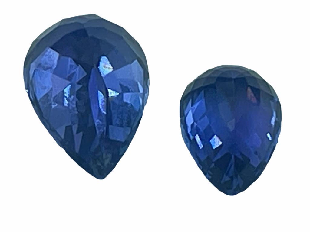 PAIR OF LOOSE TANZANITE PEAR SHAPED STONES (1 of 2)
