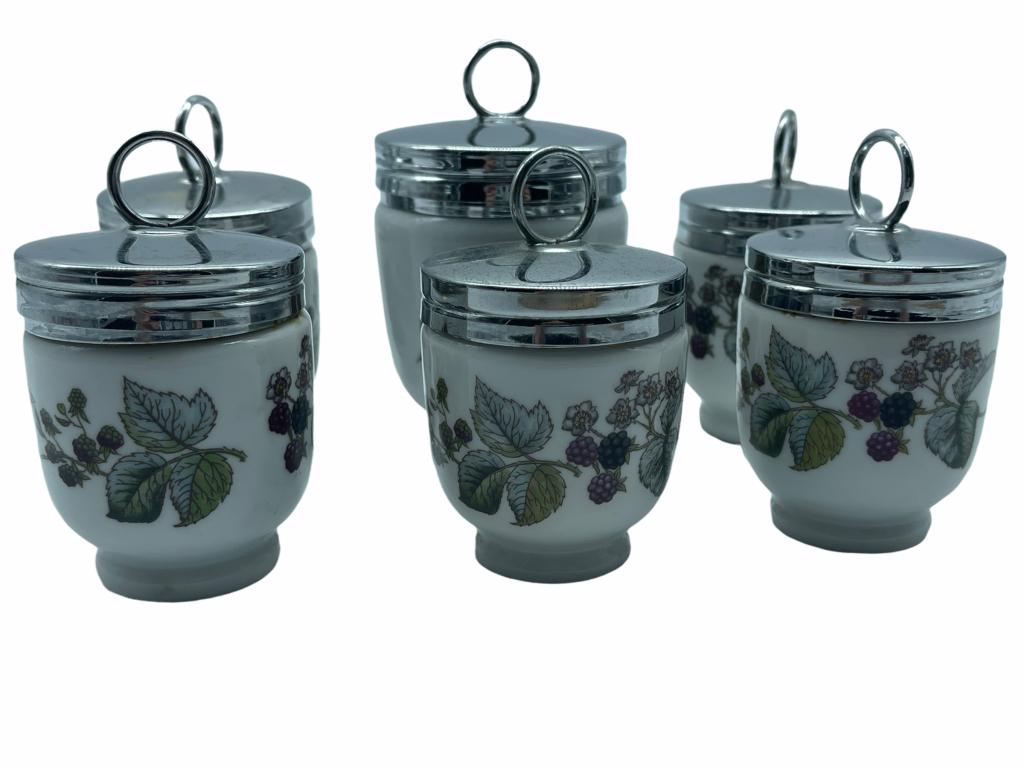 SET OF ROYAL WORCHESTER LAVINA EGG CODDLERS: SET OF ROYAL WORCHESTER LAVINA EGG CODDLERS THIRD PARTY SHIPPING OR LOCAL PICKUP REQUIRED ON ALL ITEMS. A list of shippers can be found in our Shipping Policy and in our Terms & Conditions of each