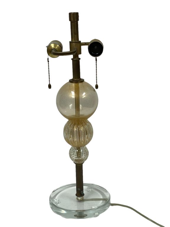 BARBARA BARRY FOR BAKER MURANO LAMP,SIGNED 21": BARBARA BARRY FOR BAKER MURANO LAMP,SIGNED | MID CENTURY MODERN TRADITIONAL ITALIAN LIGHTING ITALY HOME DECOR - 21" X 7" DIAMETER -GOOD PRE OWNED CONDITION, NEEDS RE WIRING-DP52522 THIRD PARTY SHIPPIN