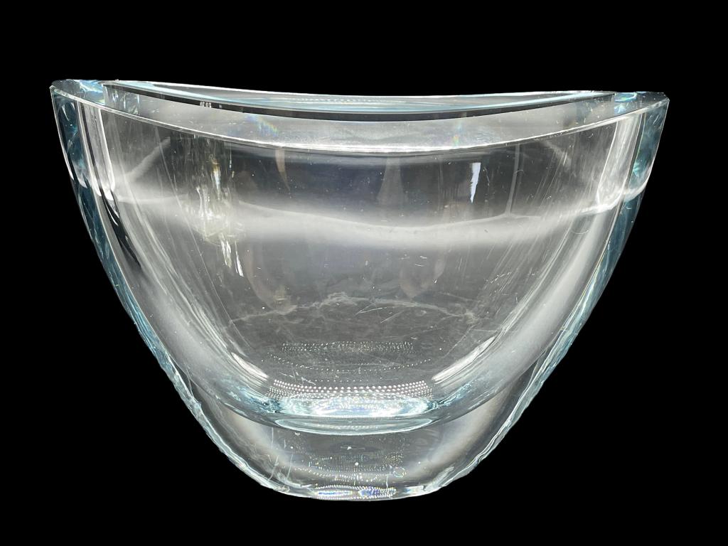 MID CENTURY STEUBEN STYLE BOWL: MID CENTURY STEUBEN STYLE BOWL