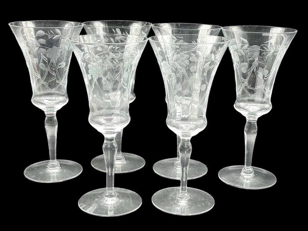 VTG SET OF 6 ETCHED GLASS CRYSTAL WINE GLASSES: VTG SET OF 6 ETCHED GLASS CRYSTAL WINE GLASSES
