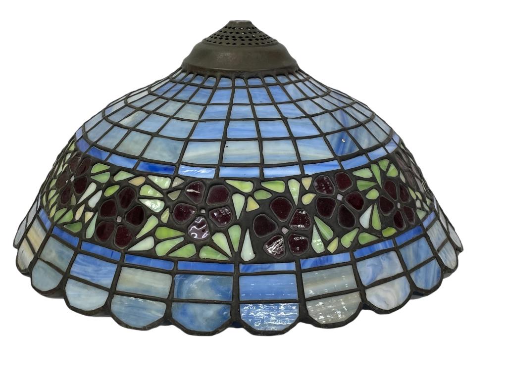 TIFFANY STYLE STAINED GLASS PENDANT SHADE 18": TIFFANY STYLE STAINED GLASS PENDANT LAMP CHANDELIER SHADE 18"-9" X 18" APPROX-PRE OWNED CONDITION, MINOR CRACKS IN GLASS, NEEDS MINOR REPAIR TO WELD, AS IS-DP7722- THIRD PARTY SHIPPING REQUIRED ON ALL