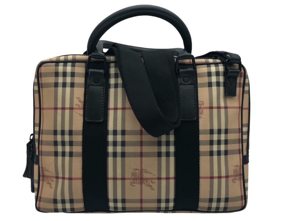 BURBERRY HAYMARKET SCHECK ZIP AROUND LAPTOP BAG: BurberryZip Around Laptop Bag-Beige/Black Coated Canvas-Haymarket Check Coated Canvas-Black Canvas-Black Metal-36*26*6cm- AAP7026-ALL BAGS HAVE BEEN AUTHENTICATED AND COAS ARE AVAILABLETHIRD PARTY SHI