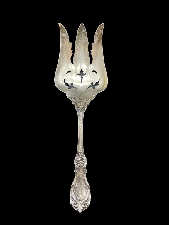 REED & BARTON STERLING SILVER SERVING FORK 144 G (1 of 5)
