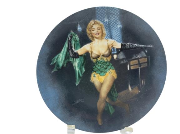 MARILYN MONROE "AS CHERI IN BUS STOP": MARILYN MONROE "AS CHERI IN BUS STOP" -WITH ORG BOX