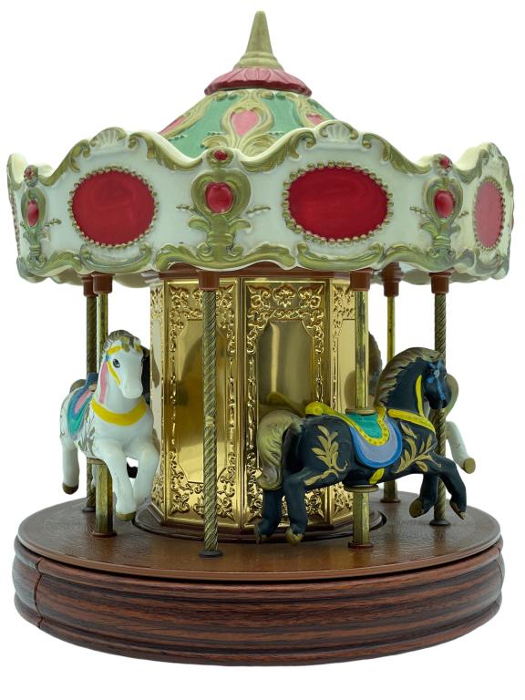 WACO VTG MELODY IN MOTION "THE CAROUSEL": -WACO VTG MELODY IN MOTION "THE CAROUSEL" -JR 7/20