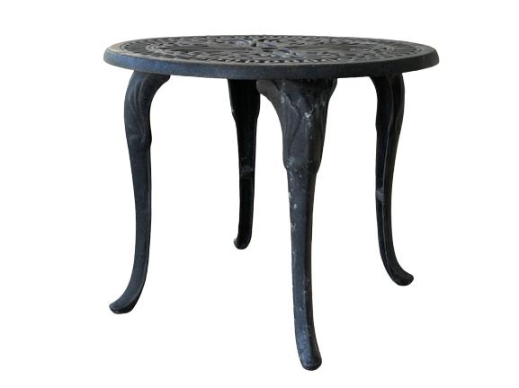 VINTAGE ALUMINUM OUTDOOR SIDE TABLE: VINTAGE ALUMINUM OUTDOOR SIDE TABLE -18.5" X 21" DIAMETER APPROX-PRE OWNED CONDITION-DP72222 THIRD PARTY SHIPPING REQUIRED ON ALL ITEMS. A list of shippers can be found in our Shipping Policy and in o